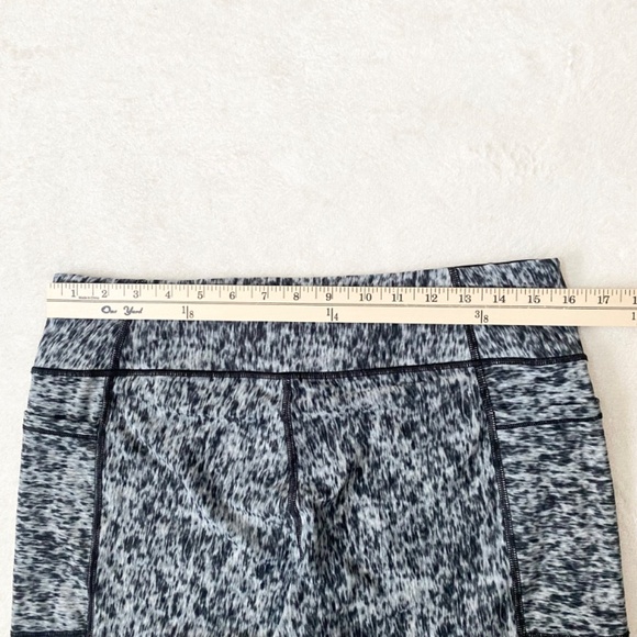 Victoria's  Secret Knockout Tight/Legging Ko Tighi Black/Gray Women's SZ X-Large - Picture 8 of 10